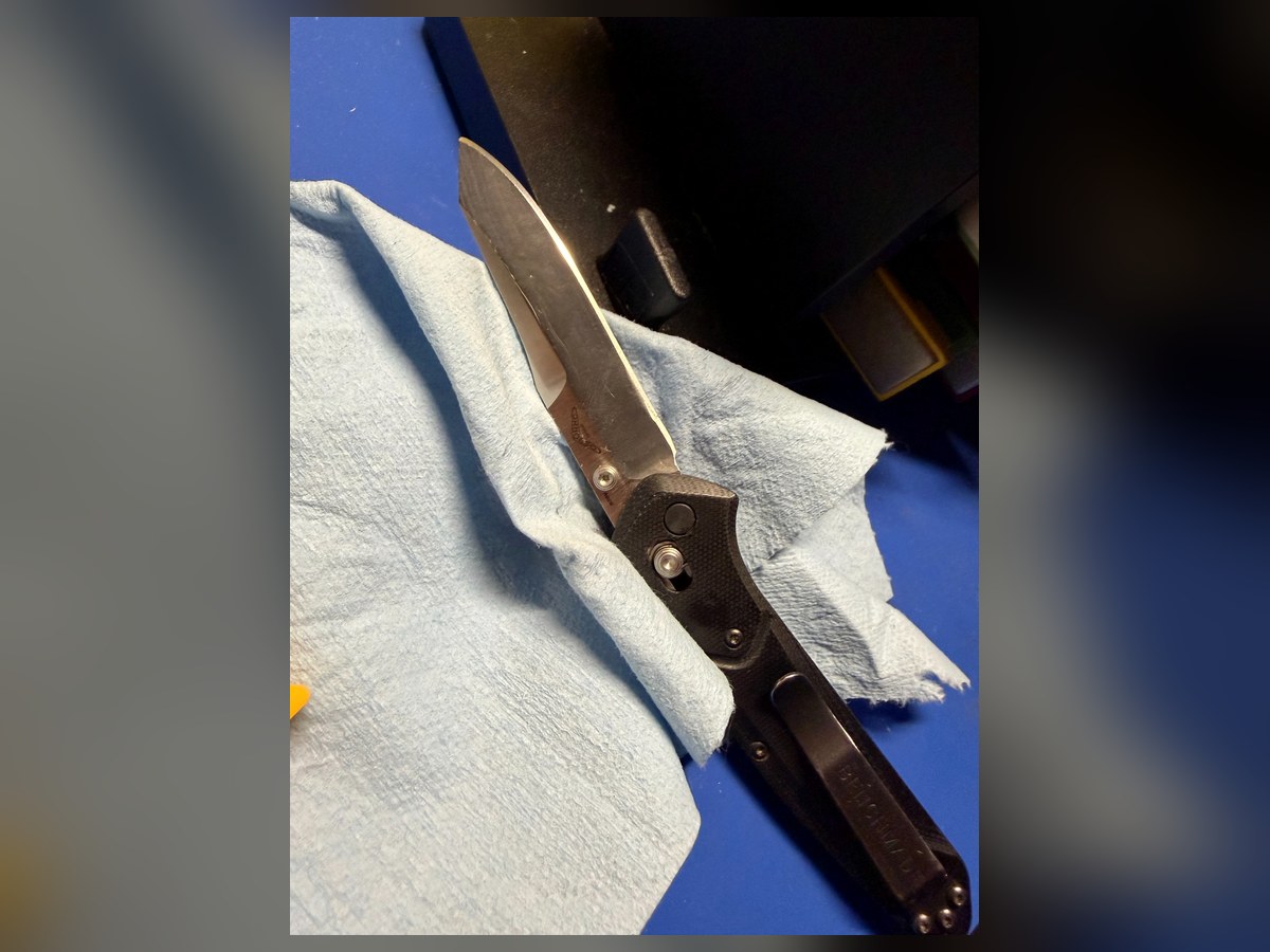 Folding knife after edge maintenance