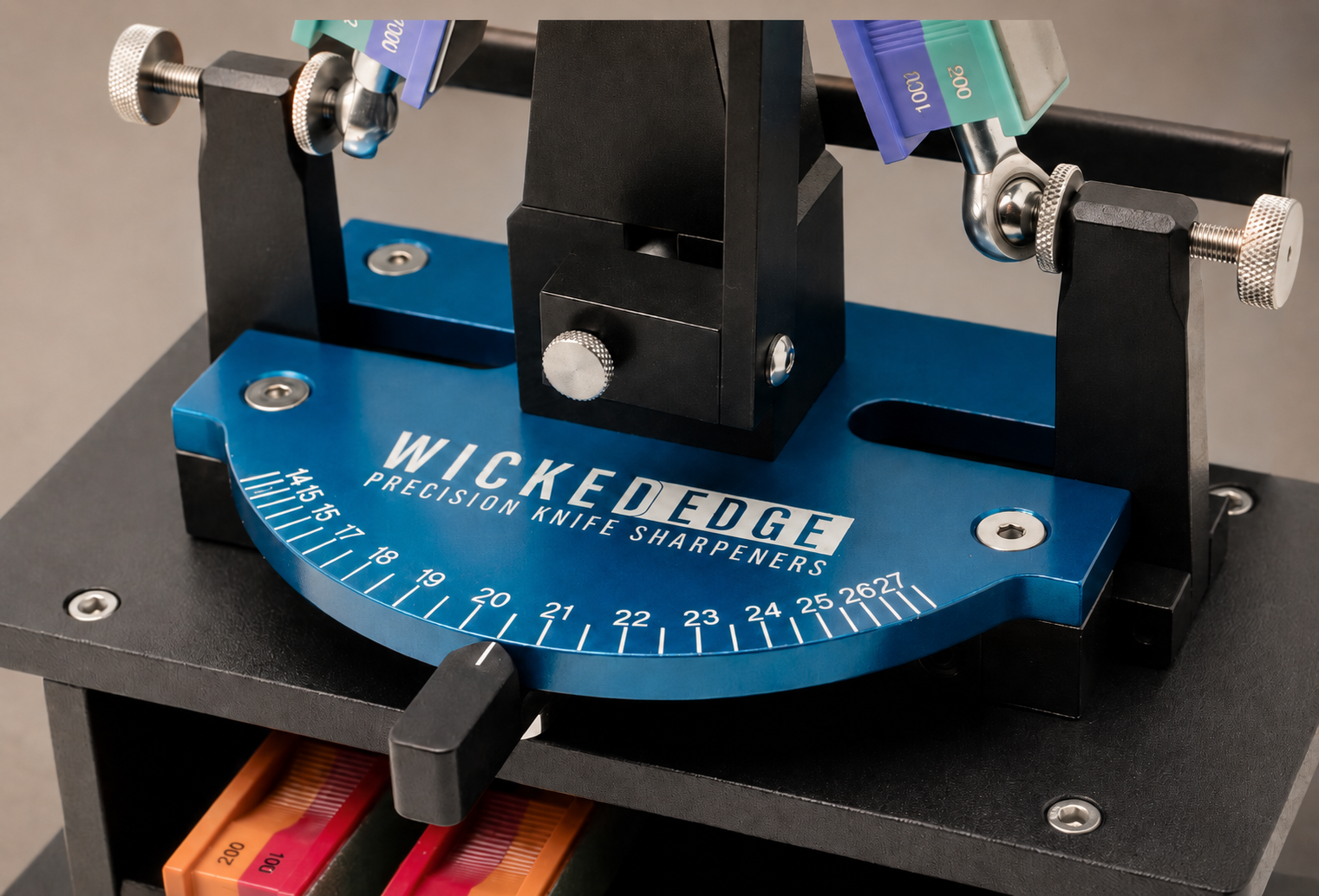 Wicked Edge precision guided sharpening system